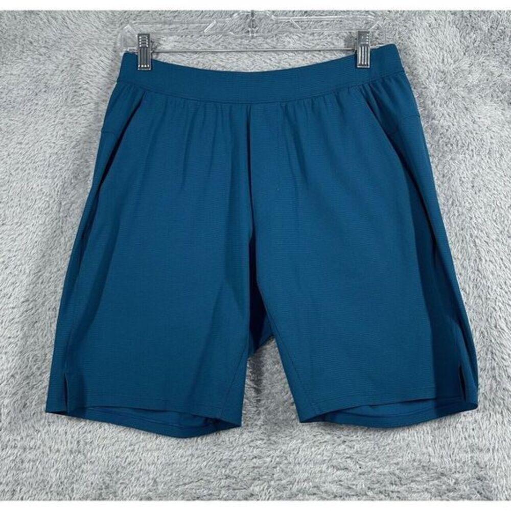 Lululemon Performance Mens Shorts‎ Size Medium Blue Aqua